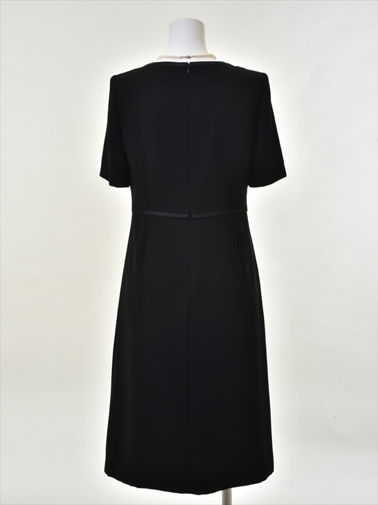 ノーカラーサテンリボン付きアンサンブル(110831588) アンサンブル